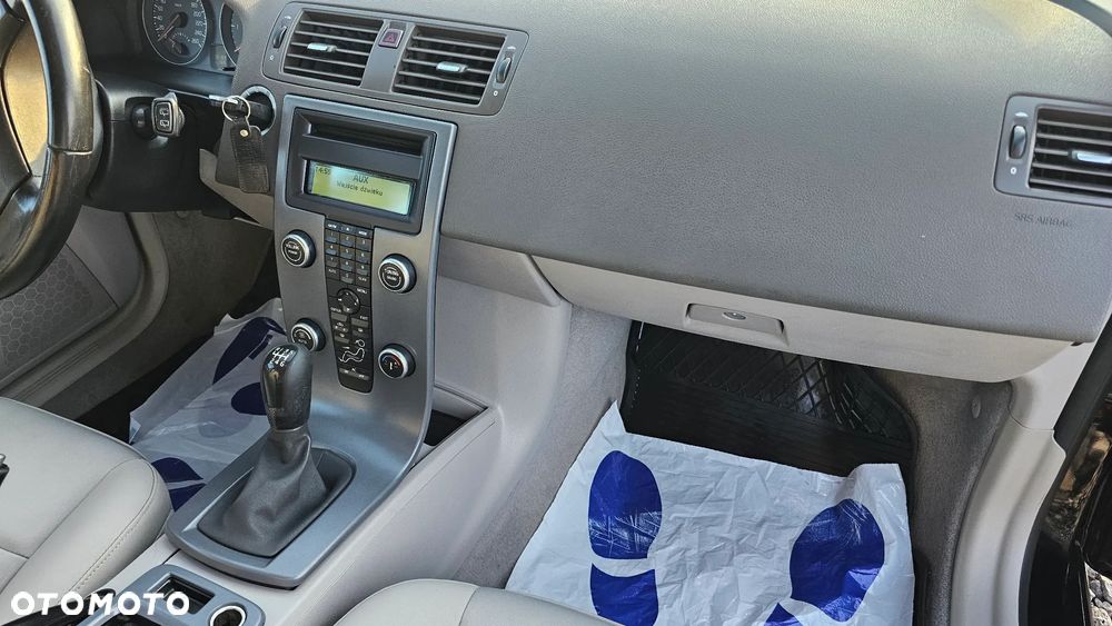 Volvo V50 2.0D Momentum - 17