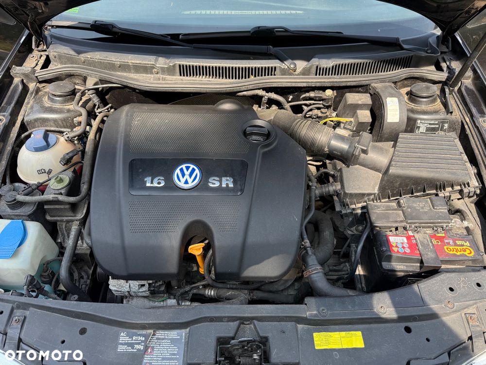 Volkswagen Golf 1.6 - 18