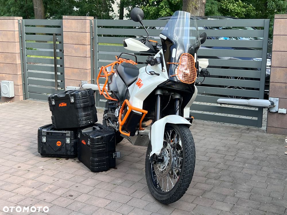 KTM Adventure - 13