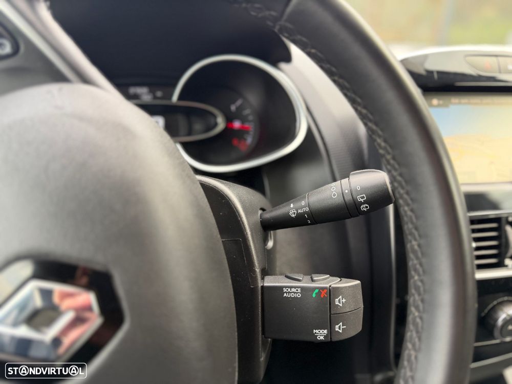 Renault Clio Sport Tourer 0.9 TCE Confort - 20