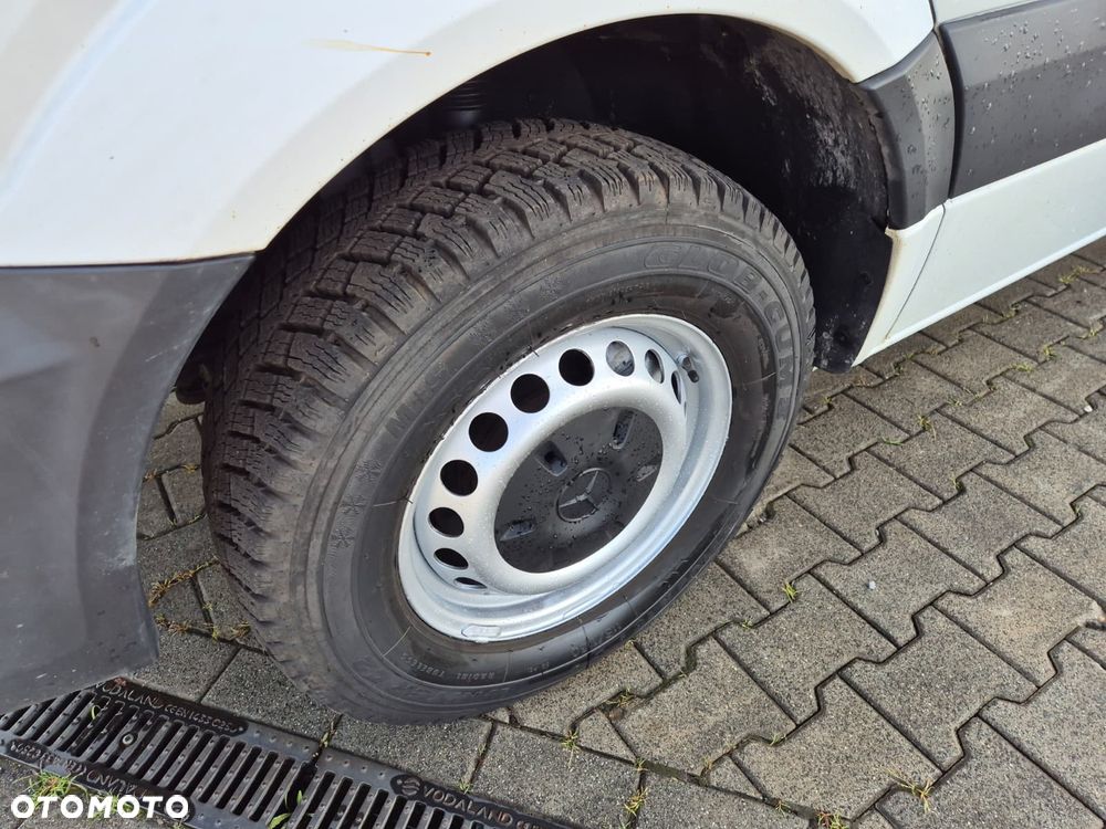 Mercedes-Benz Sprinter 316 CDi / KONTENER / 1 WŁ / WINDA PALFINGER / SOLIDNY KONTENER / 3 MIEJSCA / BEZWYPADKOWY / TEMPOMAT / PODGRZEWANY FOTEL / STAN BARDZO DOBRY - 13