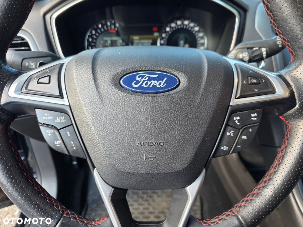 Ford Mondeo 2.0 TDCi ST-Line PowerShift - 16