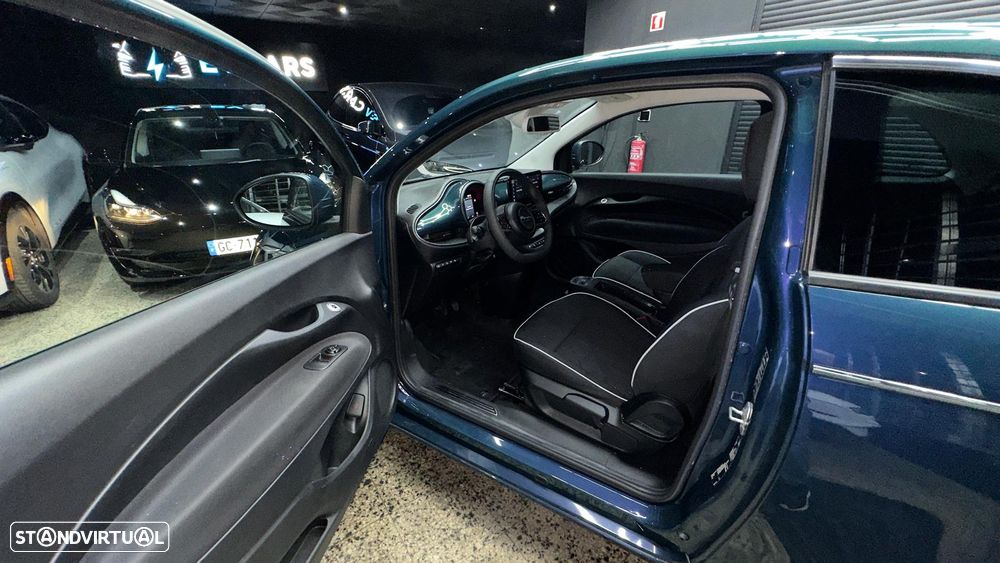 Fiat 500e 42kWh ICON - 11