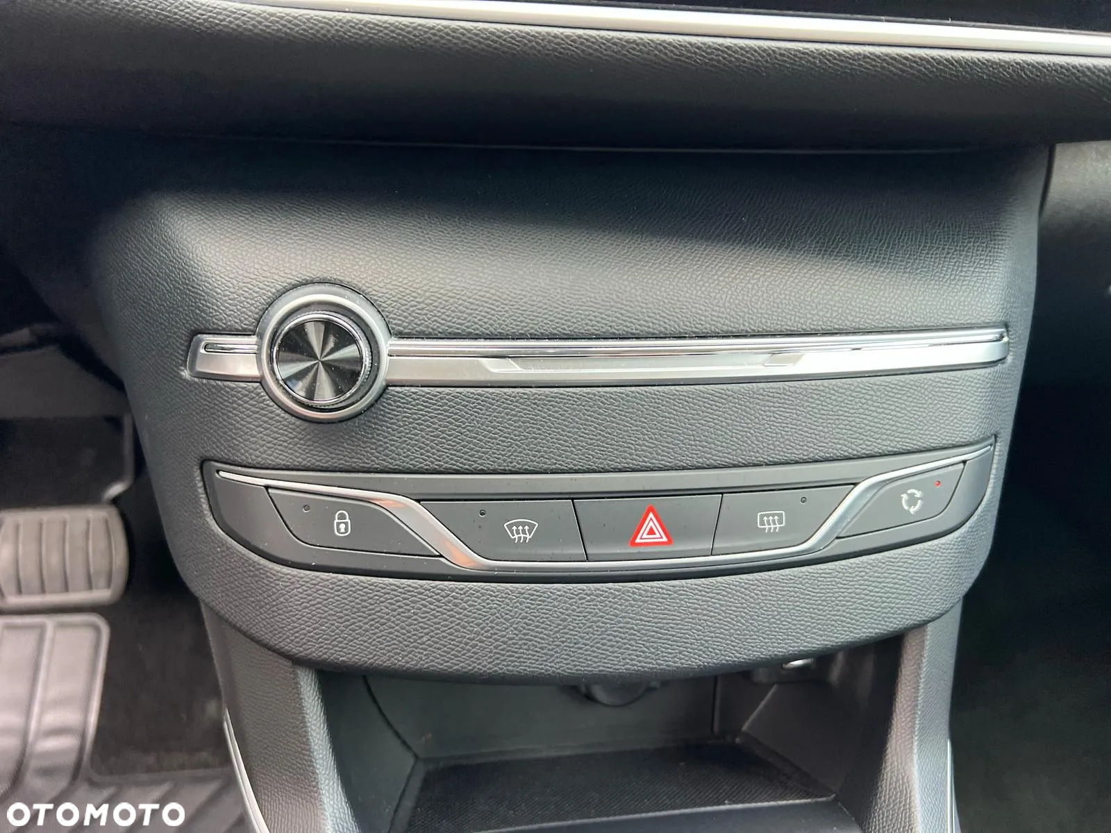 Peugeot 308 1.5 BlueHDi Active S&S EAT6 - 18