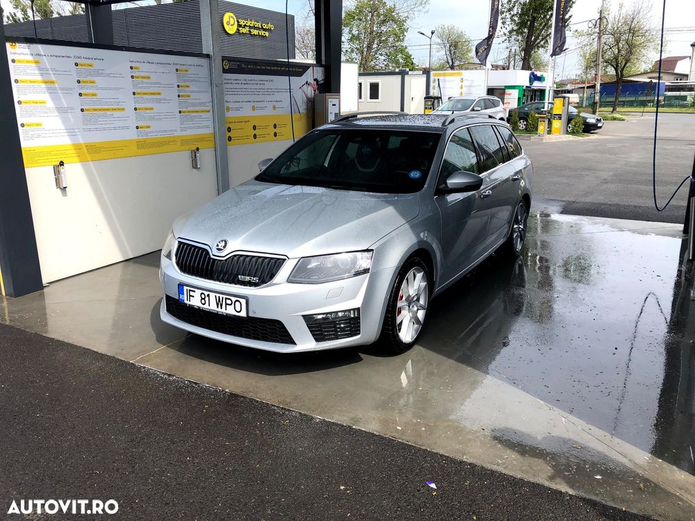 Skoda Octavia 2.0 TDI (Green tec) DSG RS - 3