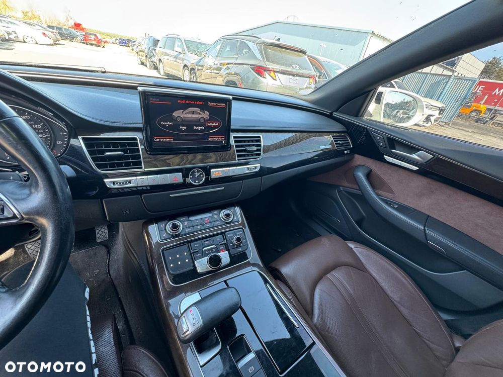 Audi A8 - 15