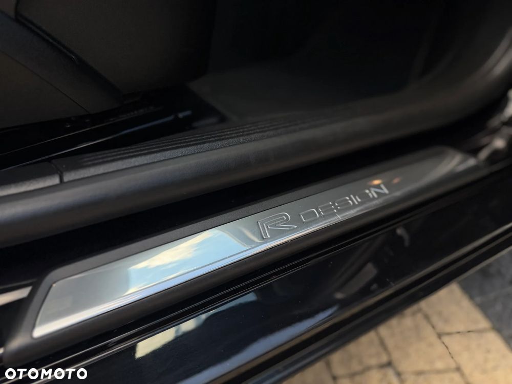 Volvo V40 D3 Drive-E R-Design Momentum - 31