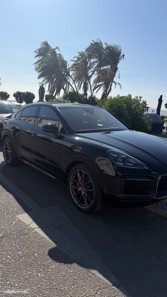 Porsche Cayenne Coupé Turbo - 1
