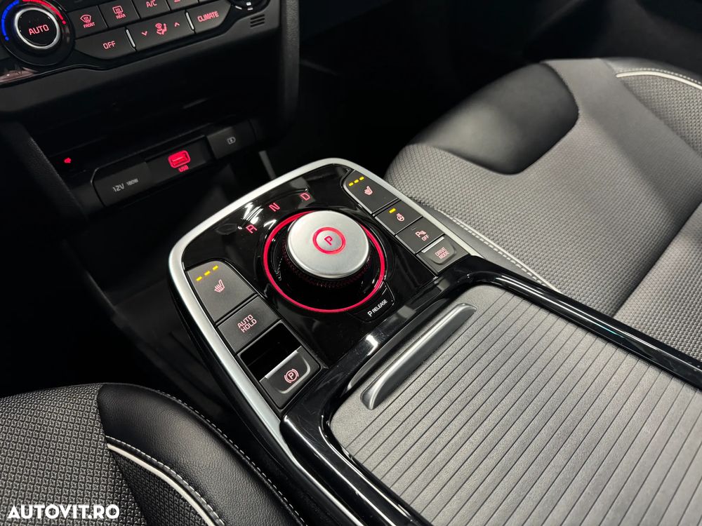 Kia Niro e-Niro 150 kW Vision - 23