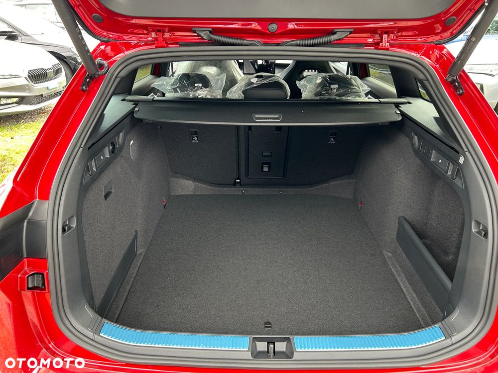 Skoda Superb 2.0 TDI SCR 4x4 Sportline DSG - 9