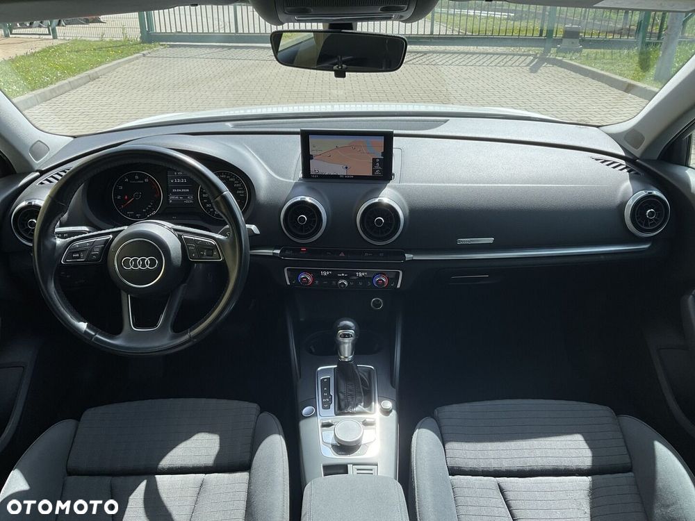 Audi A3 Sportback - 9