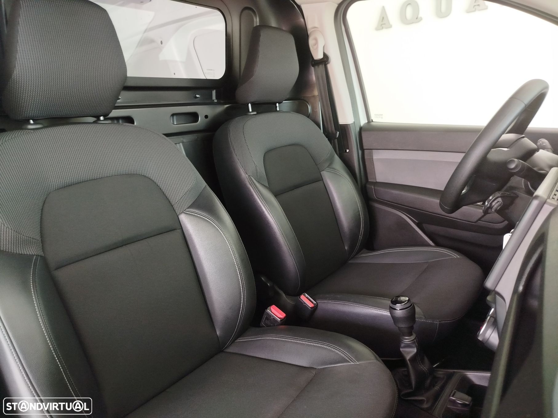 Renault Express 1.5 Blue dCi Confort - 27