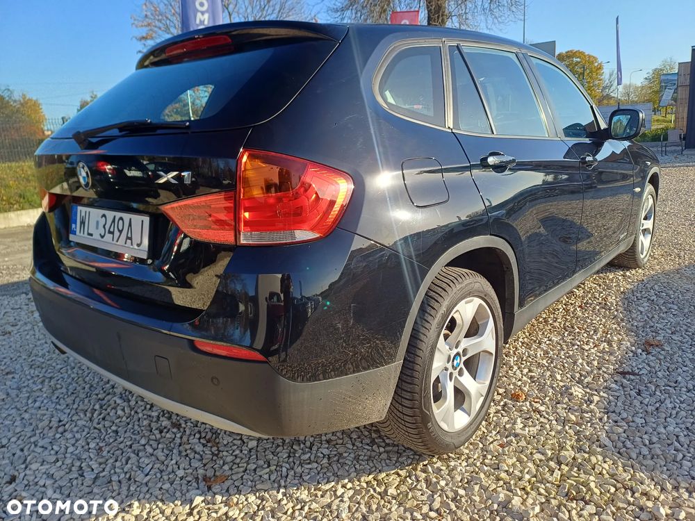 BMW X1 sDrive18d - 21