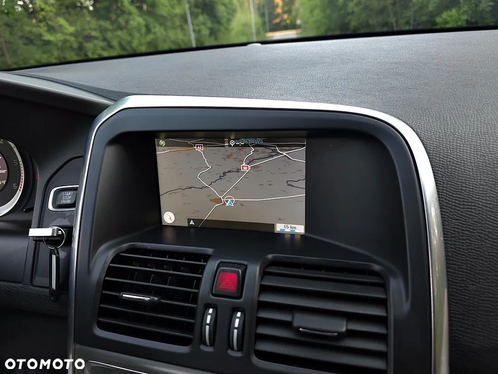 Volvo XC 60 DRIVe Momentum - 29