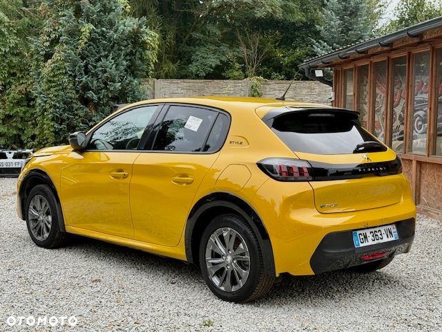 Peugeot 208 e-208 50kWh Style - 10