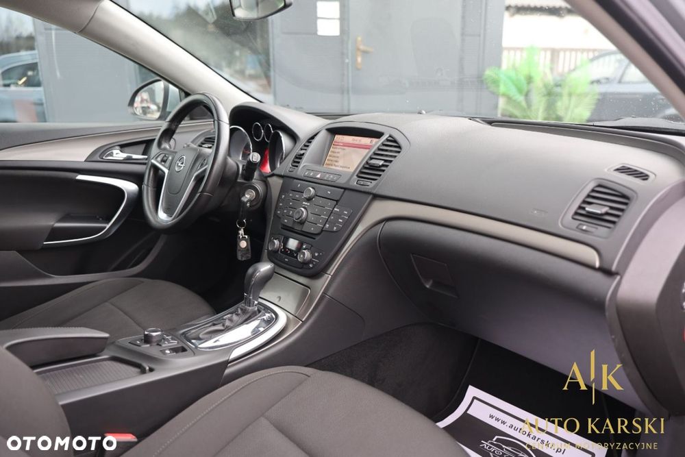 Opel Insignia - 31