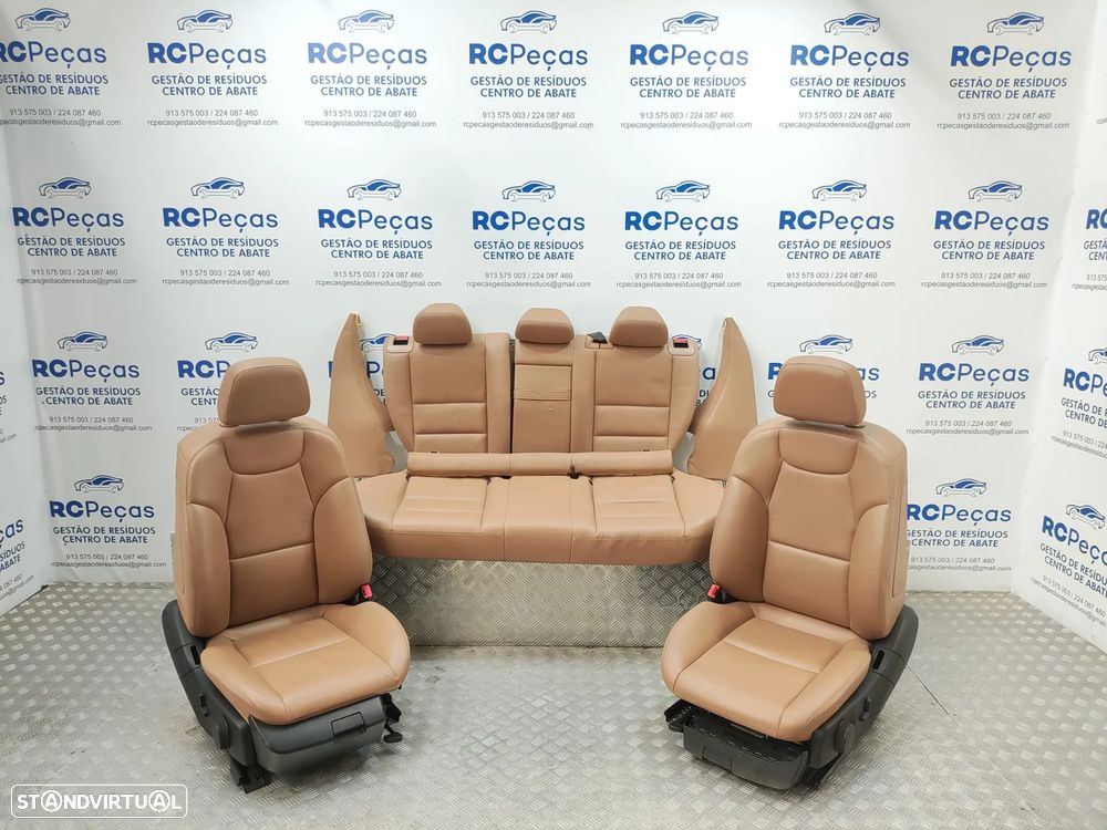 Conjunto Bancos Pele Beje Mercedes Benz Class C W204 Carrinha 2008 a 2014 - 2