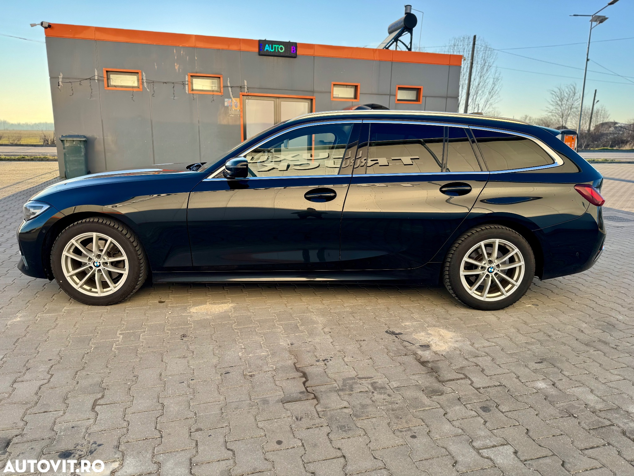 BMW Seria 3 320d xDrive AT MHEV - 3
