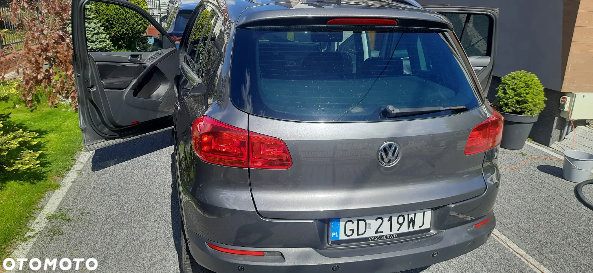 Volkswagen Tiguan - 9
