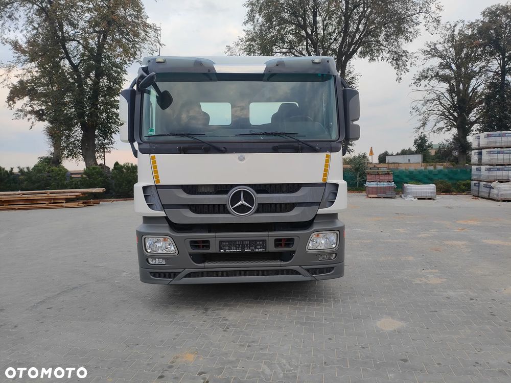 Mercedes-Benz 2541L - 3