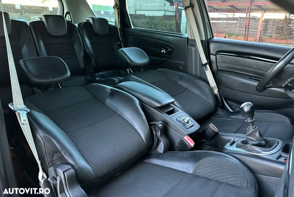 Renault Scenic - 10