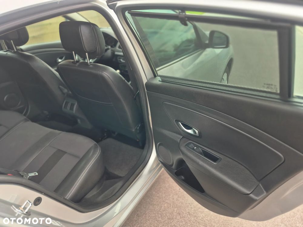 Renault Fluence 1.6 16V 110 Expression - 14