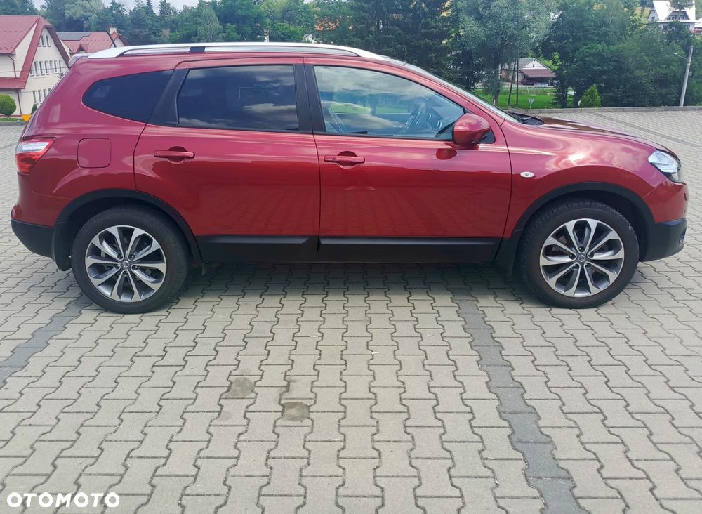 Nissan Qashqai+2 - 4