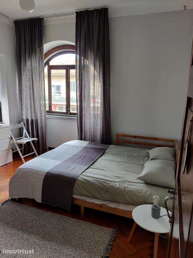 Quarto - localizado em Peniche - Grande imagem: 4/56