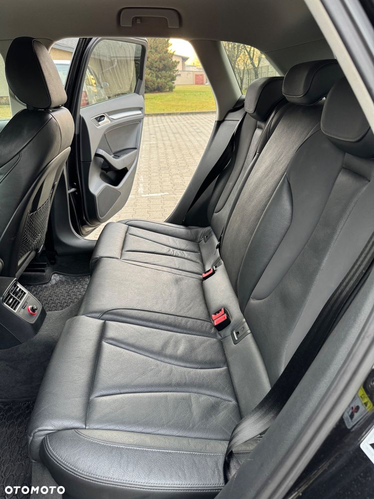 Audi A3 Sportback 1.6 TDI S tronic Ambition - 22