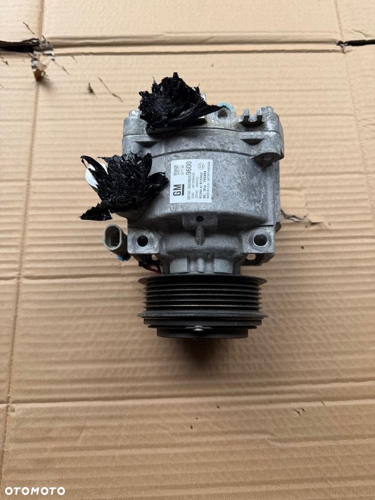 Kompresor sprężarka klimatyzacji Opel Mokka A 1.4 TURBO 94559600 - 3