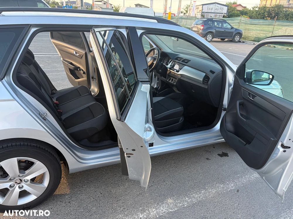 Skoda Fabia 1.0 TSI Ambition - 8