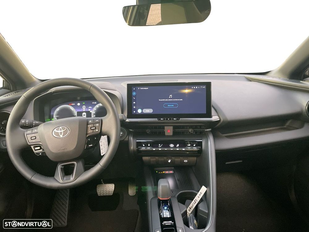 Toyota C-HR — fotografia 9