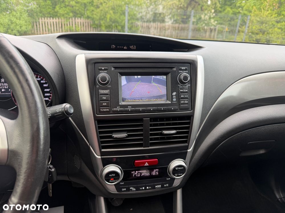 Subaru Forester 2.0X Automatik Exclusive - 32
