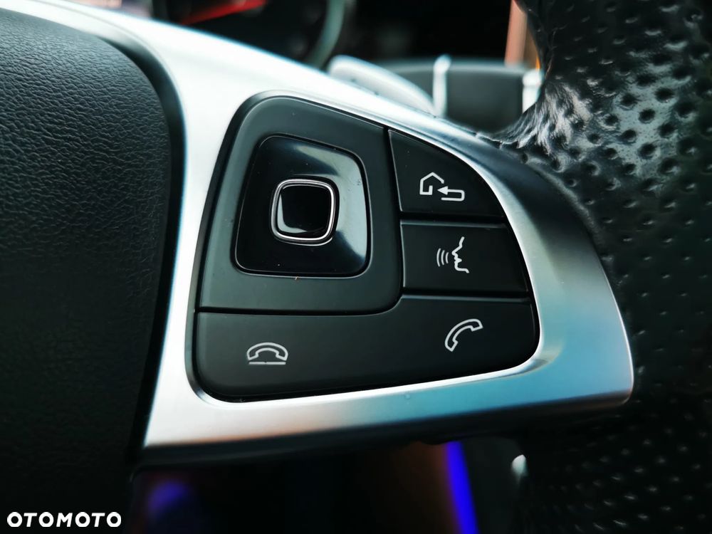 Mercedes-Benz Klasa E 300 9G-TRONIC Avantgarde - 17