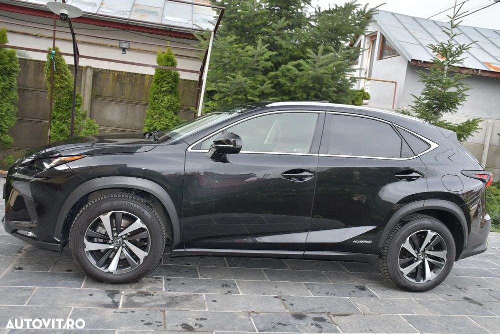 Lexus Seria NX 300h AWD Luxury - 2