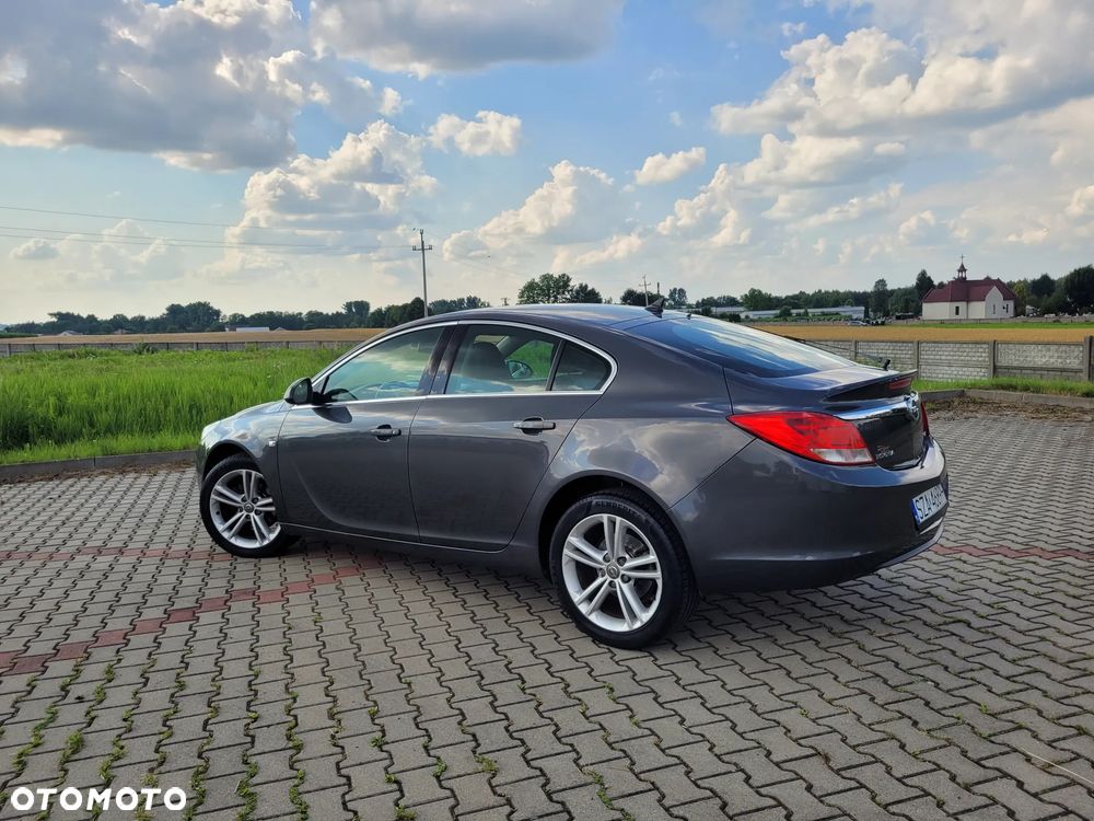 Opel Insignia - 11