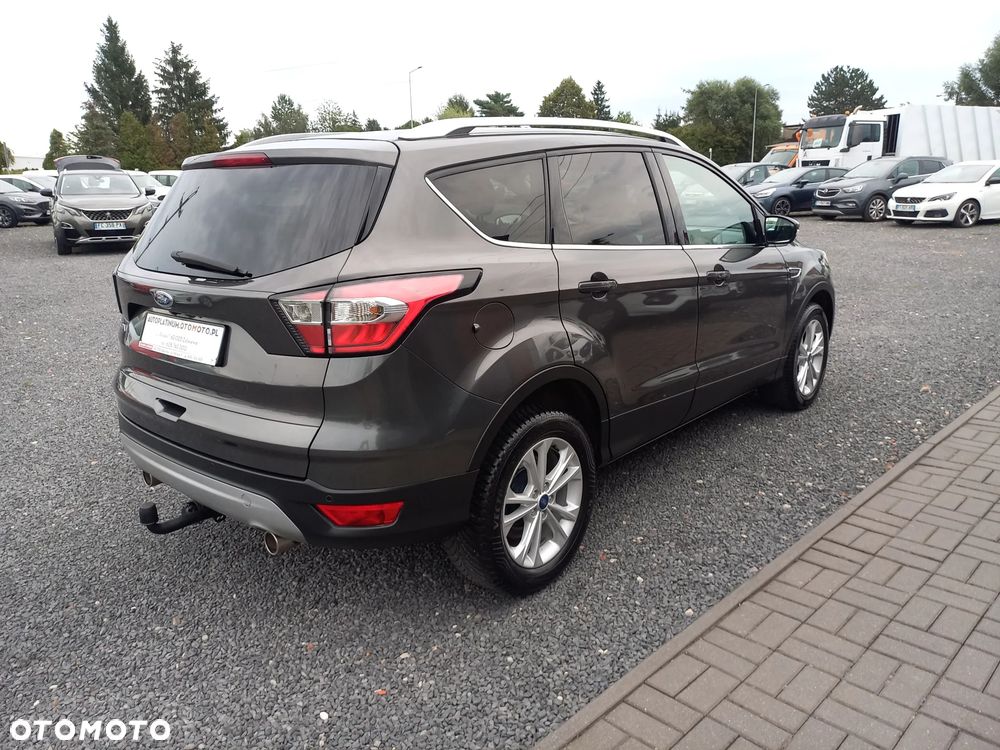 Ford Kuga 2.0 TDCi 2x4 Titanium - 6