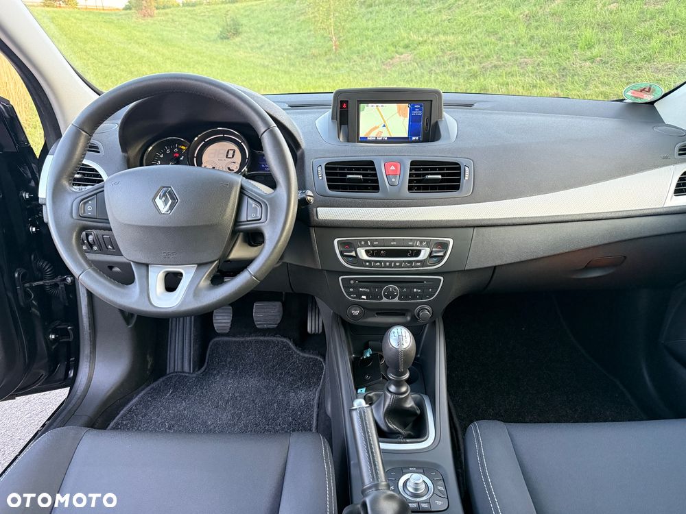 Renault Megane TCe 130 Dynamique - 12