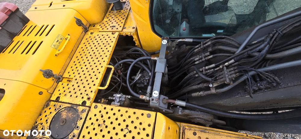 Volvo EC210BLC - 6