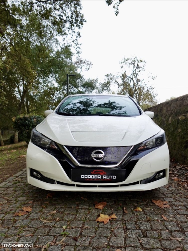 Nissan Leaf - 1