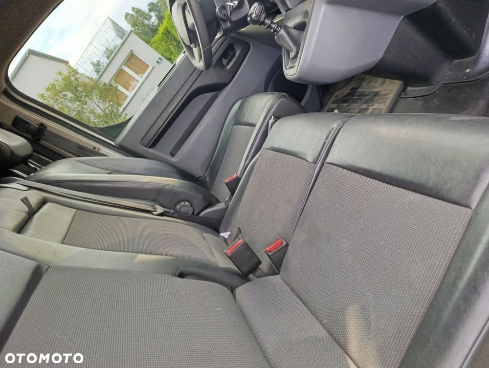 Mercedes-Benz Klasa B 200 7G-DCT - 6