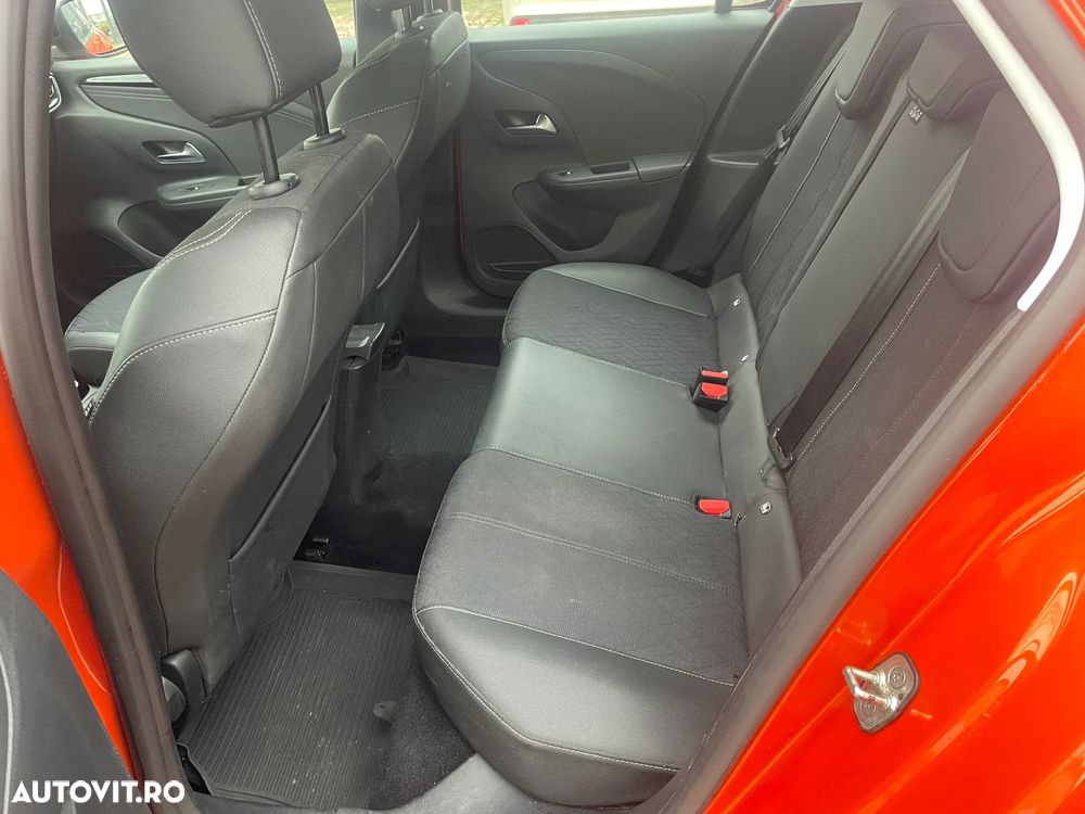 Opel Corsa e Elegance - 11