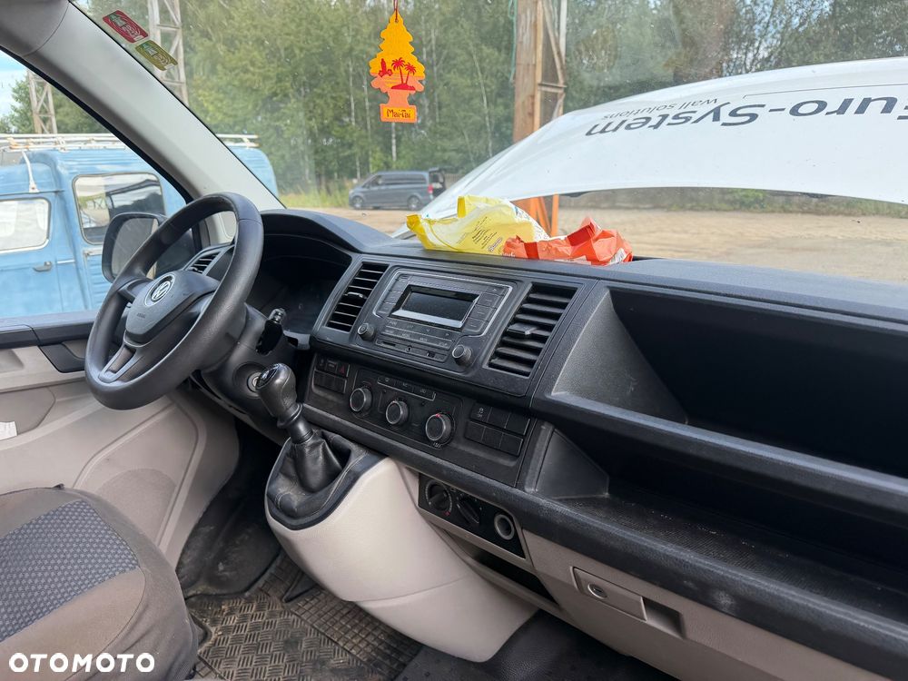 Volkswagen Transporter - 26