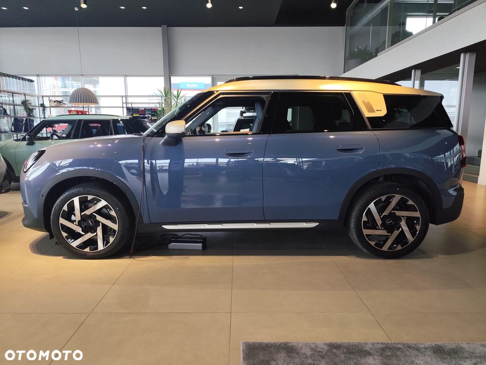MINI Countryman S ALL4 mHEV Linia Favoured - 2
