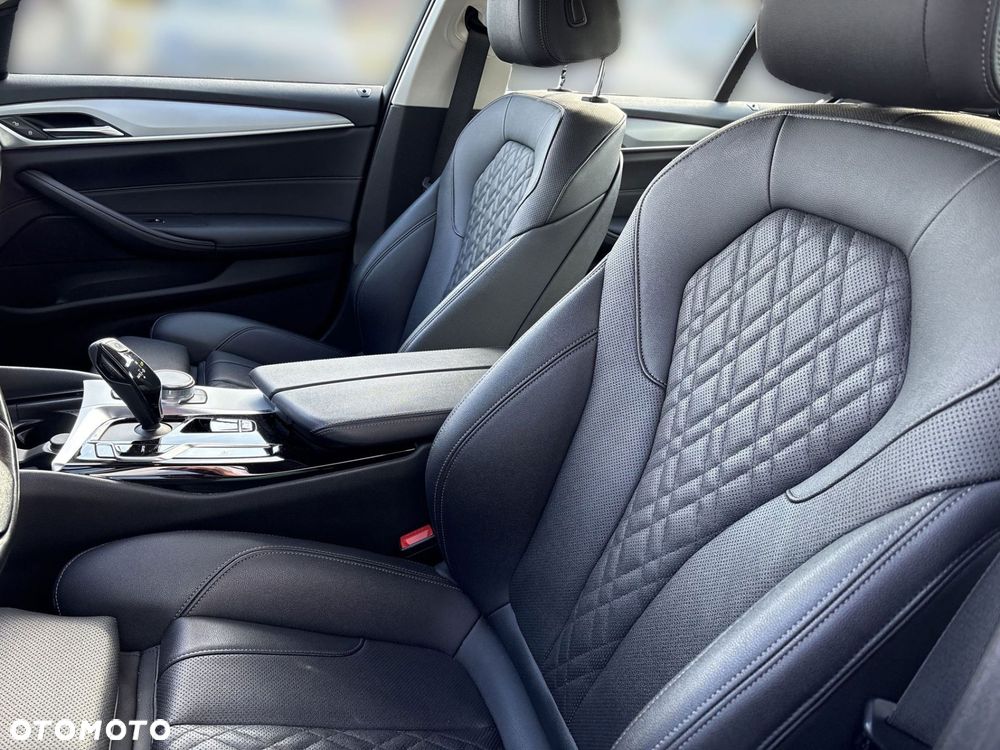 BMW Seria 5 - 11