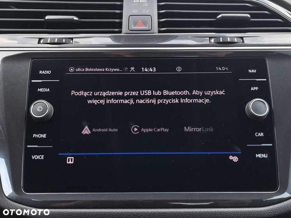 Volkswagen Tiguan Allspace 2.0 TDI Life 7os - 32