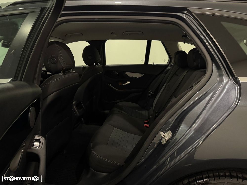 Mercedes-Benz C 200 d Avantgarde - 30