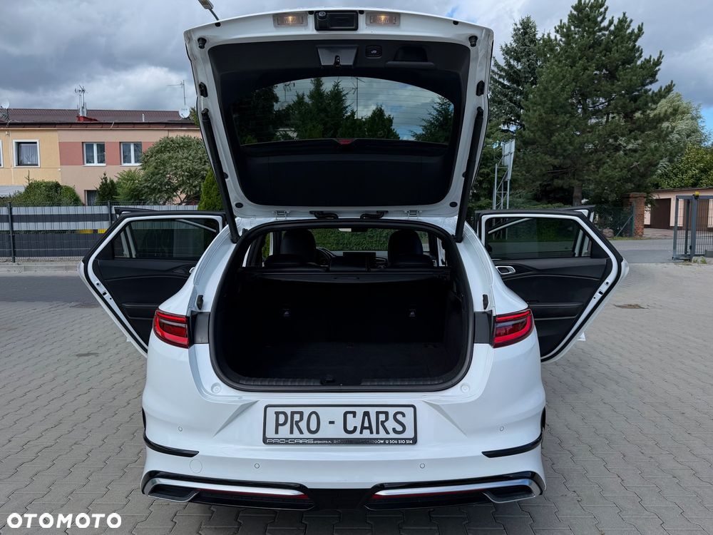 Kia ProCeed 1.5 T-GDI DCT7 OPF GT LINE - 17