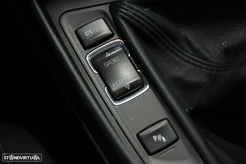 BMW M135i Standard - 17