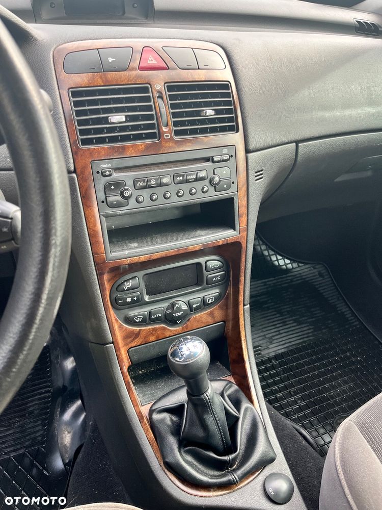 Peugeot 307 - 10
